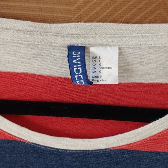 Tee H & M - Picture 2 of 3